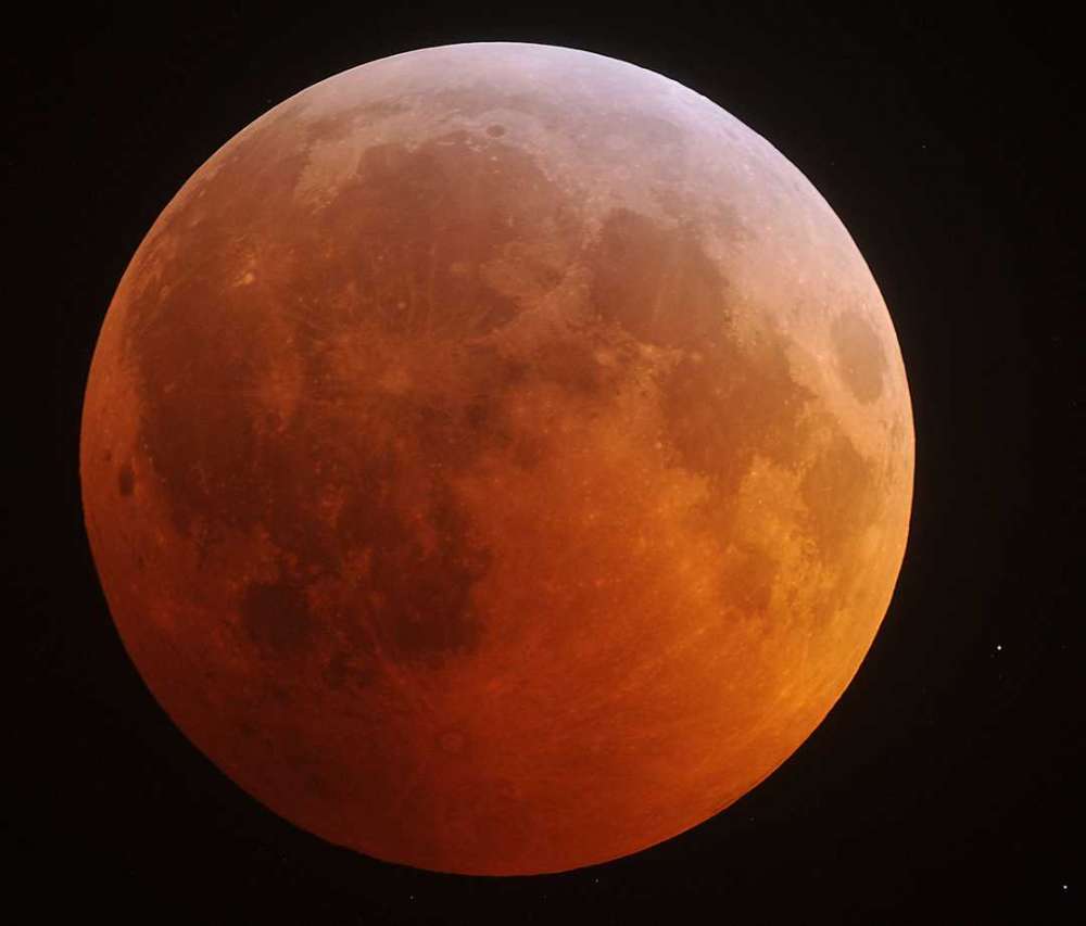 Total eclipse of moon visible from Cyprus on July 27-28