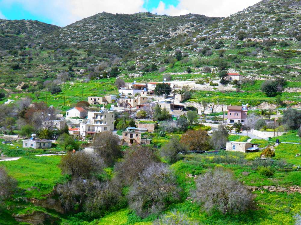 Akoursos | en.philenews.com