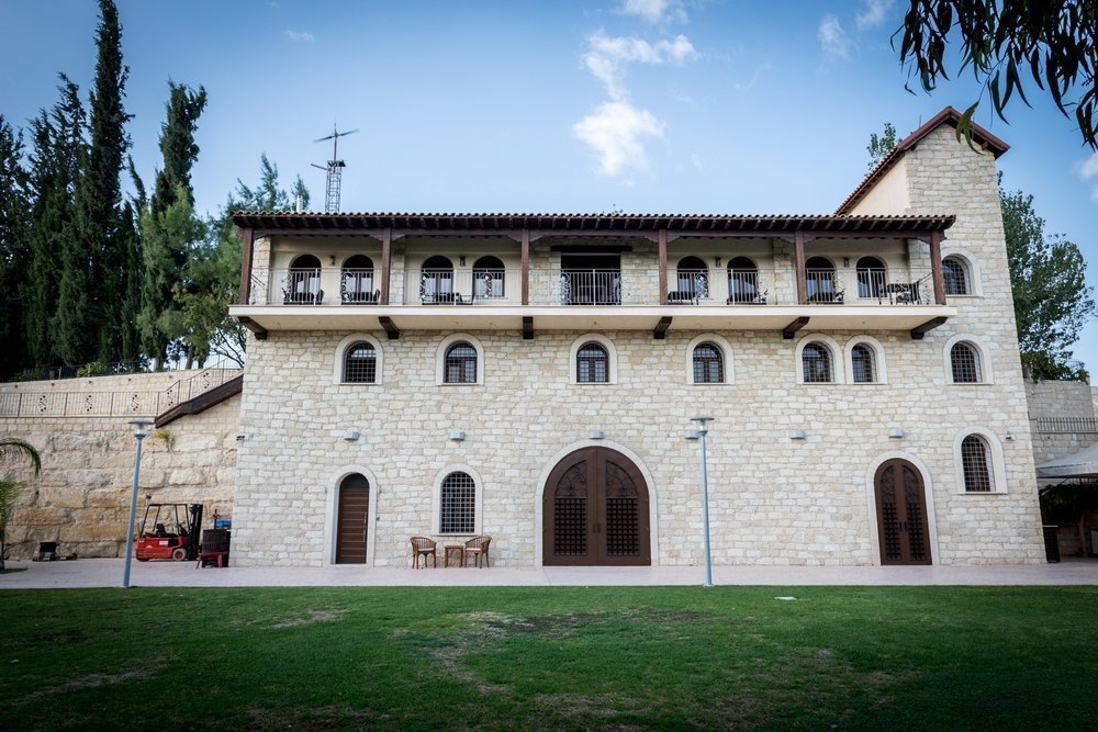 Hadjiantonas Winery: Tours & Tastings