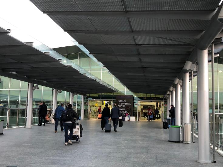 Coronavirus: Three rescue flights with foreign nationals to depart from Larnaca airport
