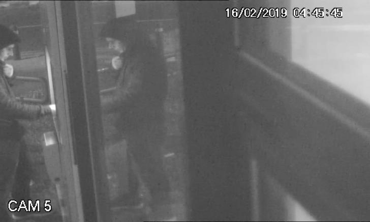 Police looking for man in connection with burglary | en.philenews.com