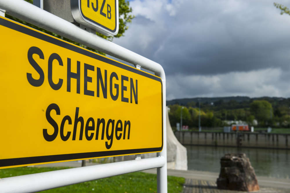 EU experts agree pushbacks at borders inappropriate to tackle virus