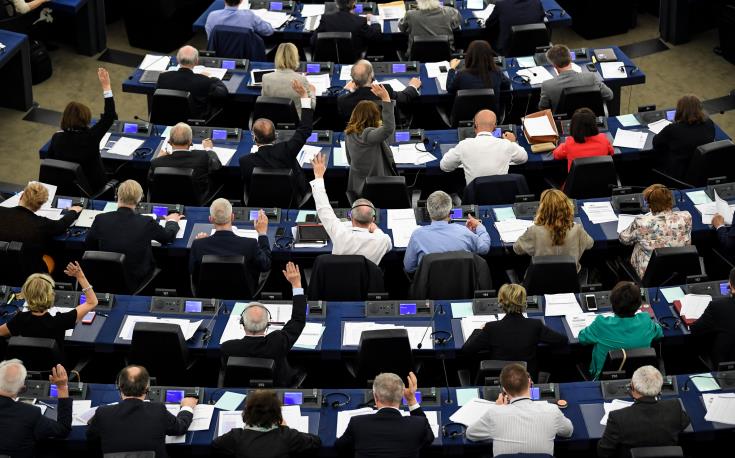 European Parliament legislates on temporary employees