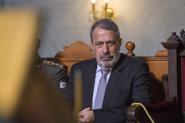Minister: Courts should do their work free of intervention