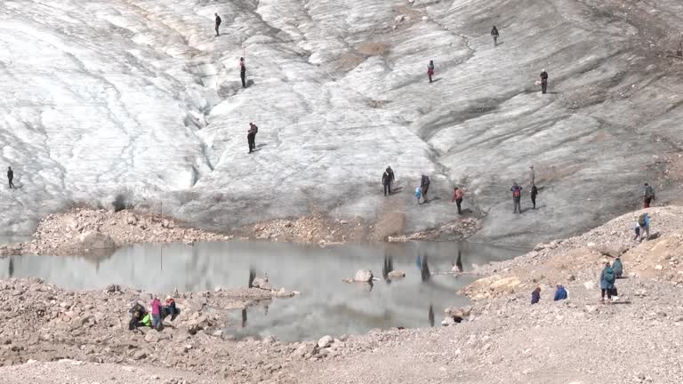 Dire Prognosis For Germany's Glaciers Glaciologist Warns