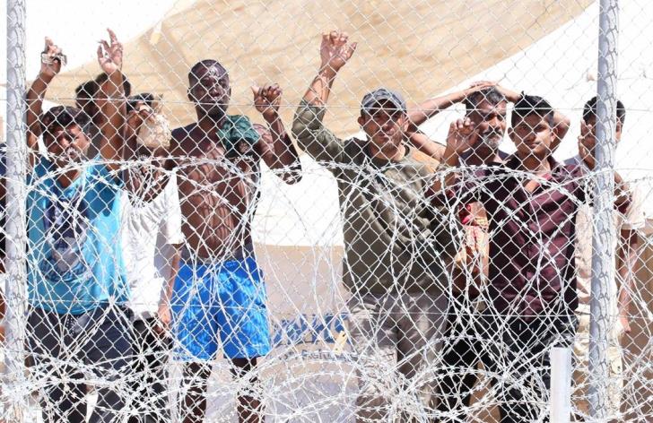 Record 21,000 irregular migrants came to Cyprus this year, 7,500 were ...