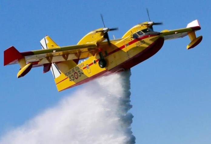 Forestry Department's four leased aerial firefighting aircraft at its ...