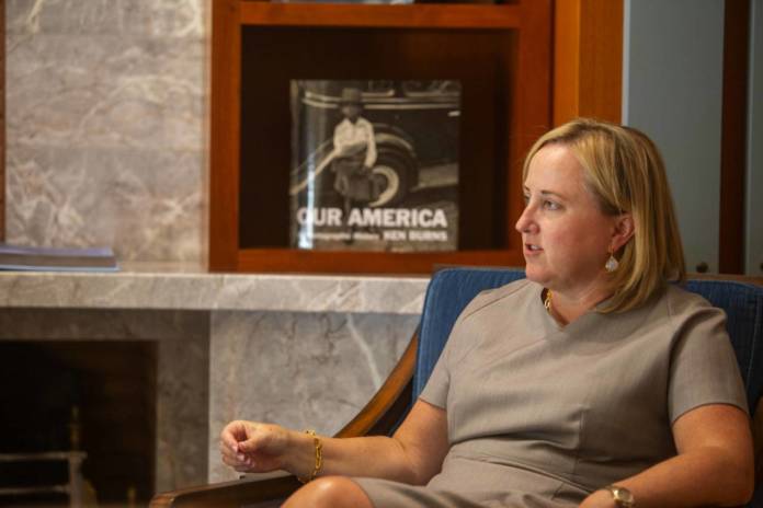 Usa Ambassador Julie Fisher