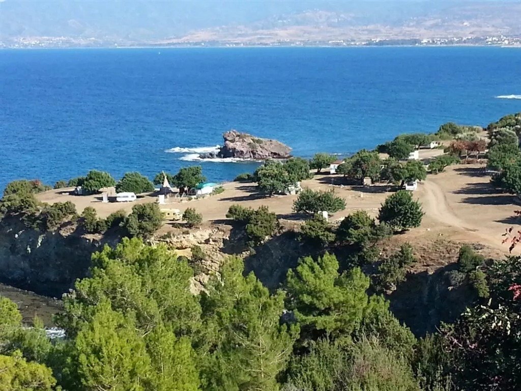 Akamas 2