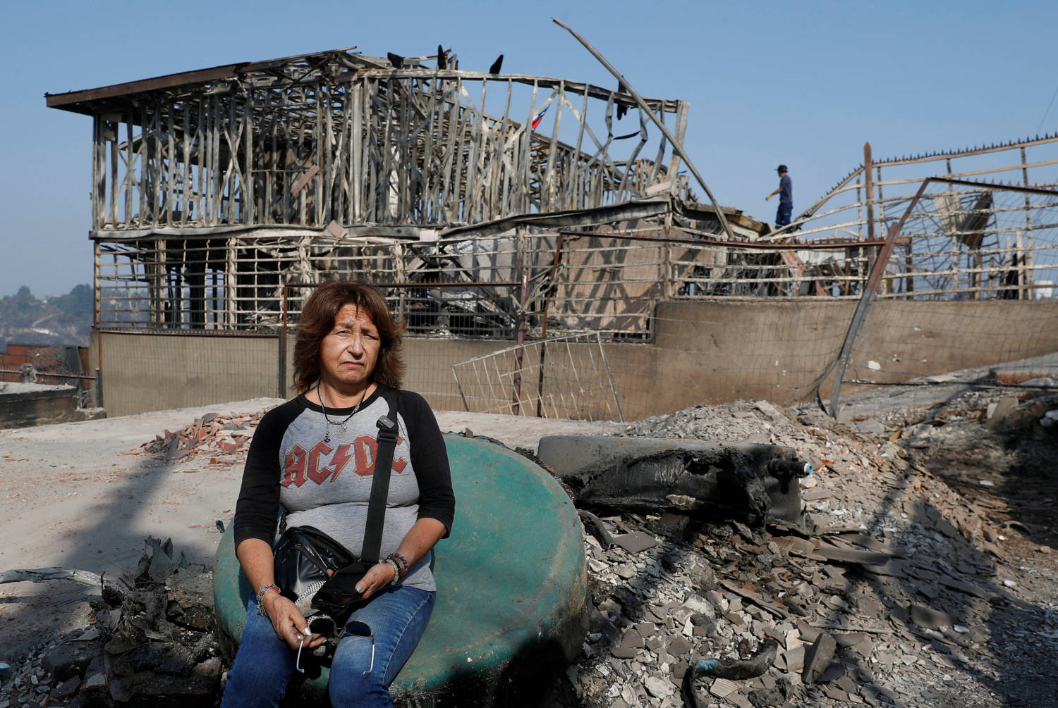 Disaster Cl Forest fires kill 123 in Chile's worst disaster since 2010 earthquake ...