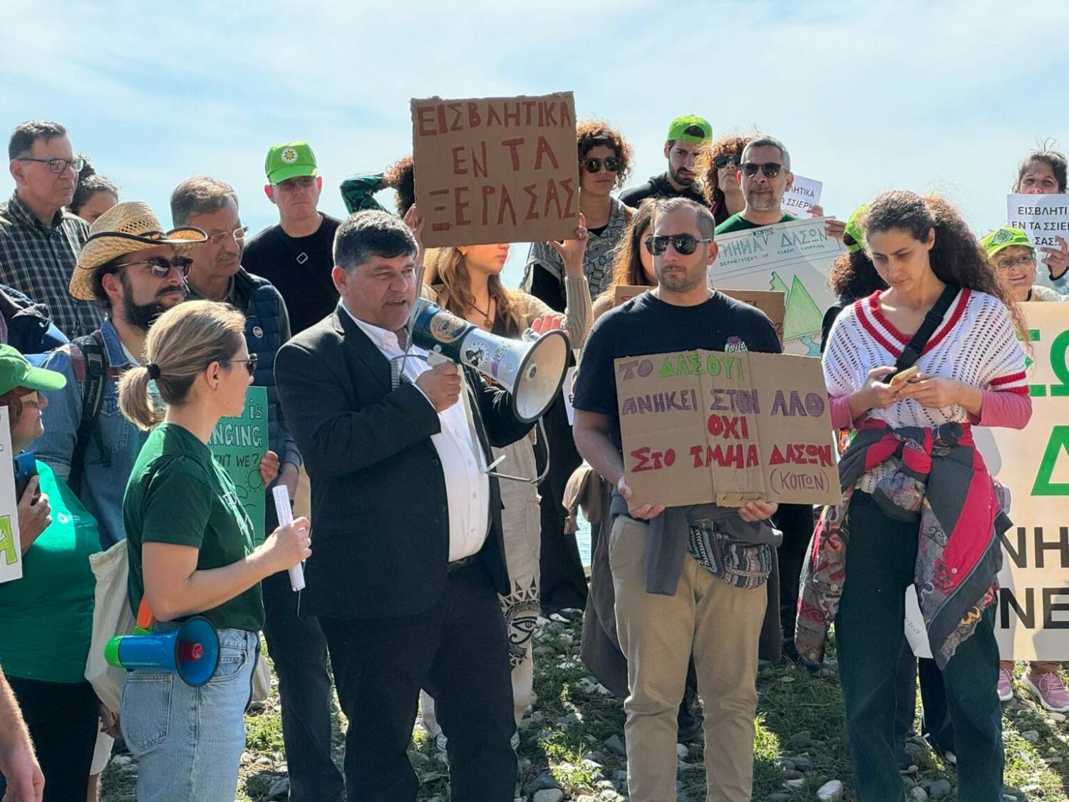 418731843 746373584120659 651811