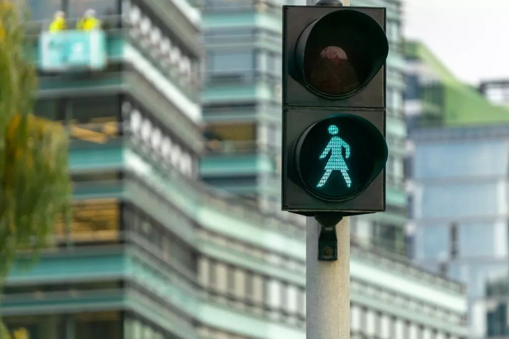 Traffic Lights Women1 1024x683