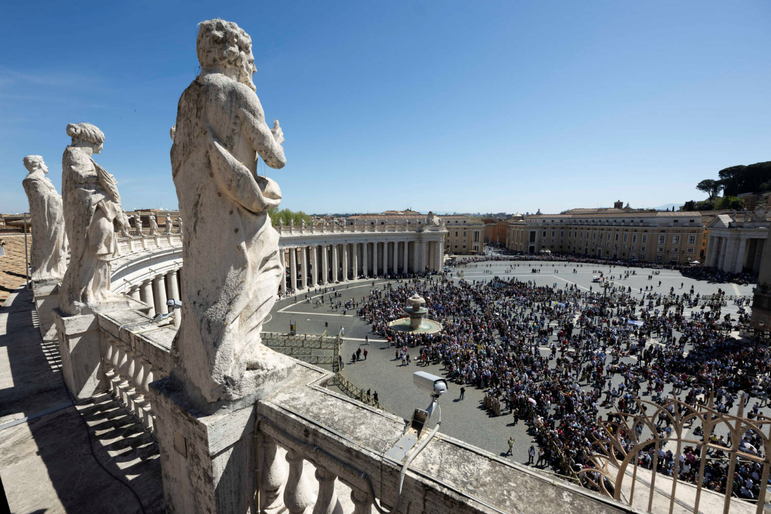Pope Francis Leads Regina Caeli Prayer At The Vatican