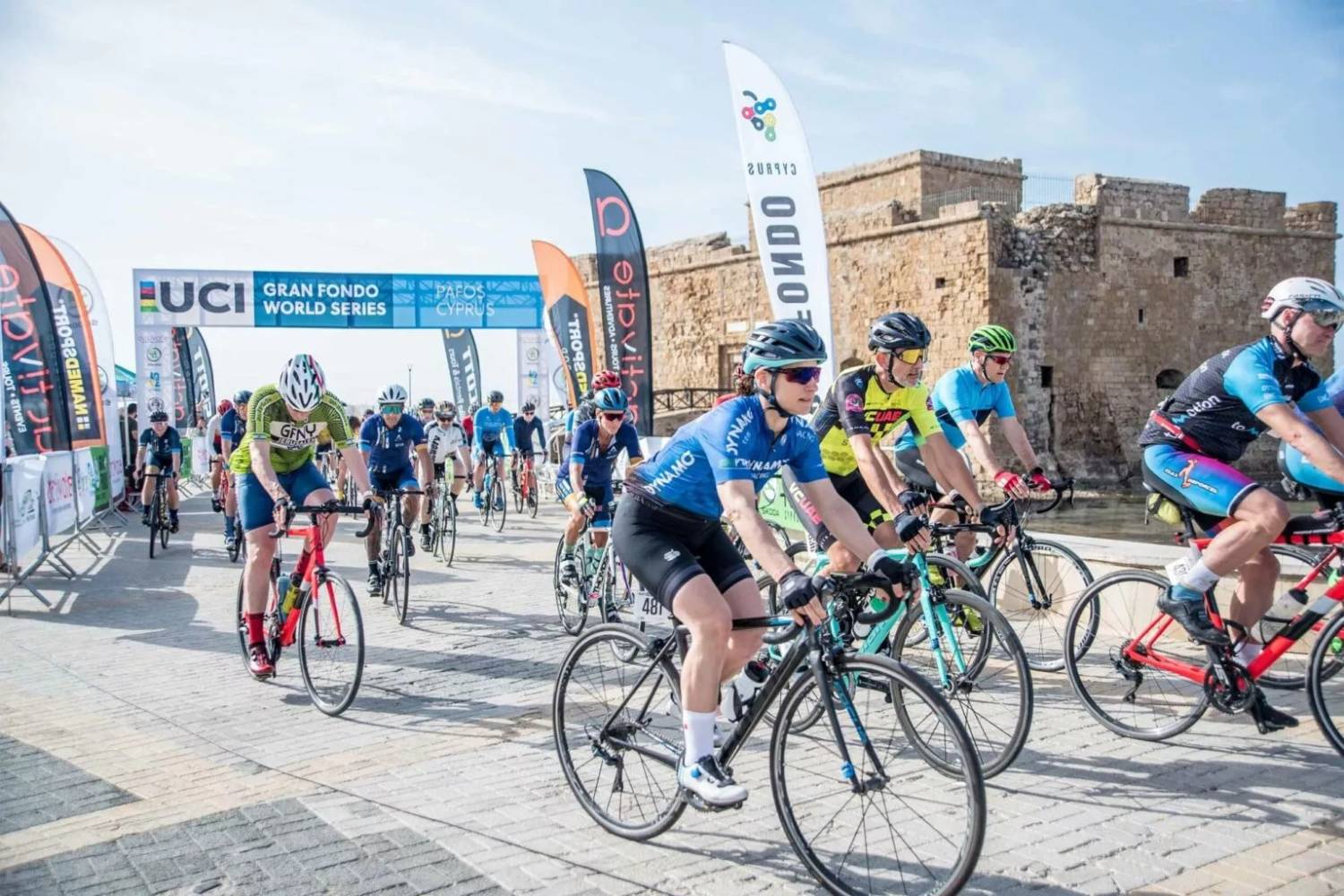 Pafos Filiki Pros To Podilato 15