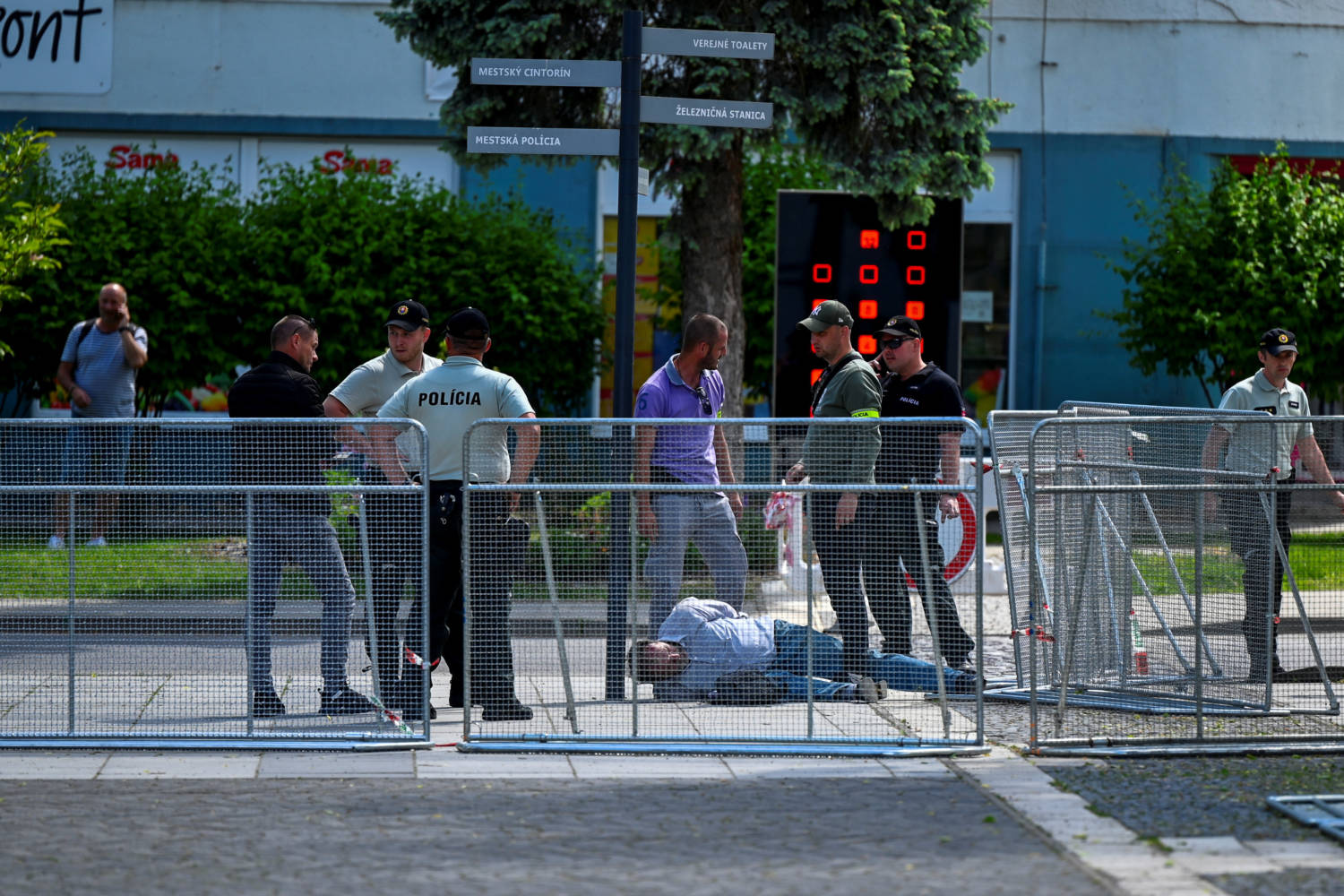 Shooting Incident After Slovak Government Meeting In Handlova