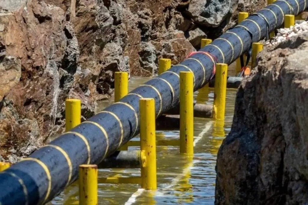 Cera Faces Both Support And Criticism On Interconnector No Decision By Mps