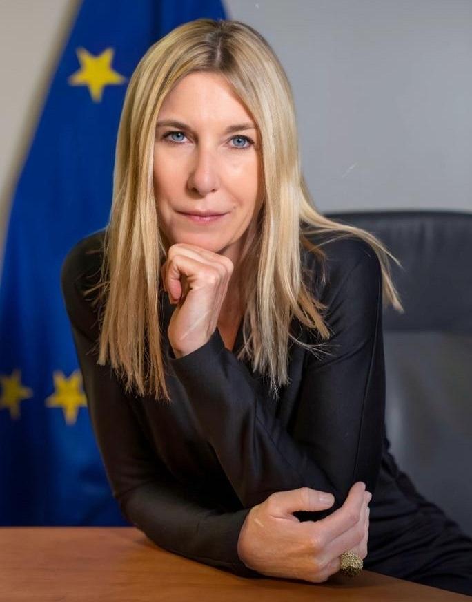 Diane Schmitt 0