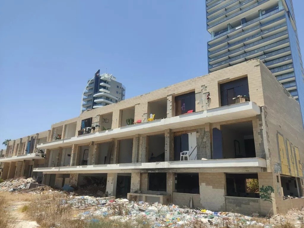 Migrants Flee Abandoned Limassol Hotel Amid Police Checks