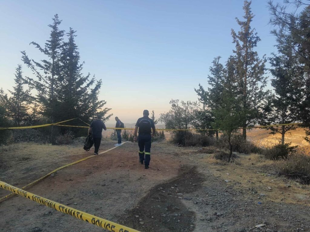 Two Charred Bodies Found In Burned Vehicle In Limassol1