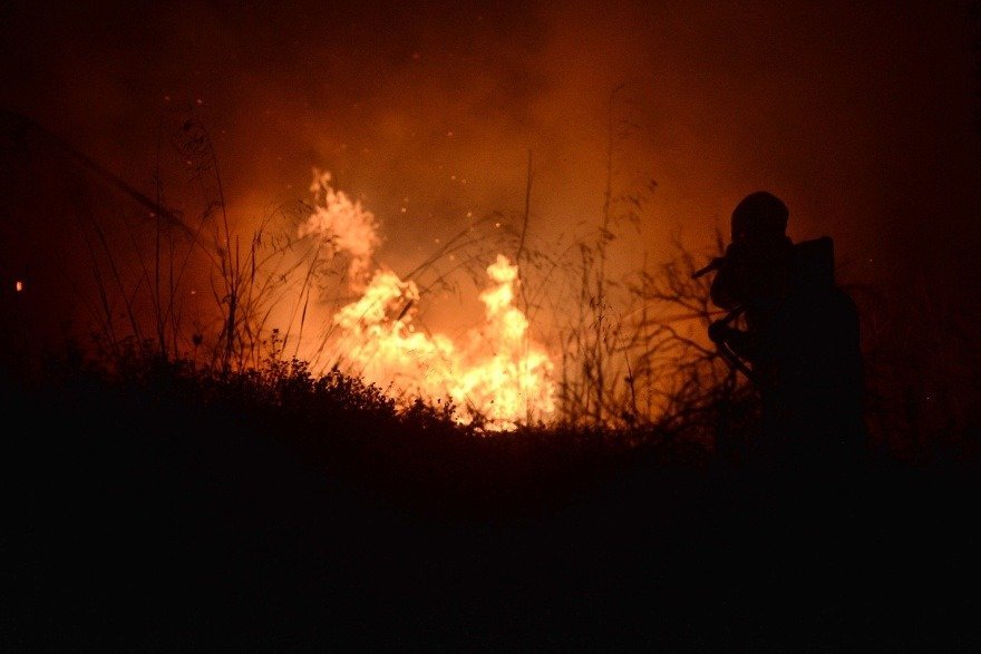 Greece Blaze Reaches Mount Pentelicus, Two Hospital Evacuations10
