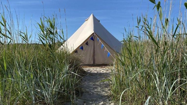 Tents Erected In Preparation For Possible Evacuations From Middle East Cybc