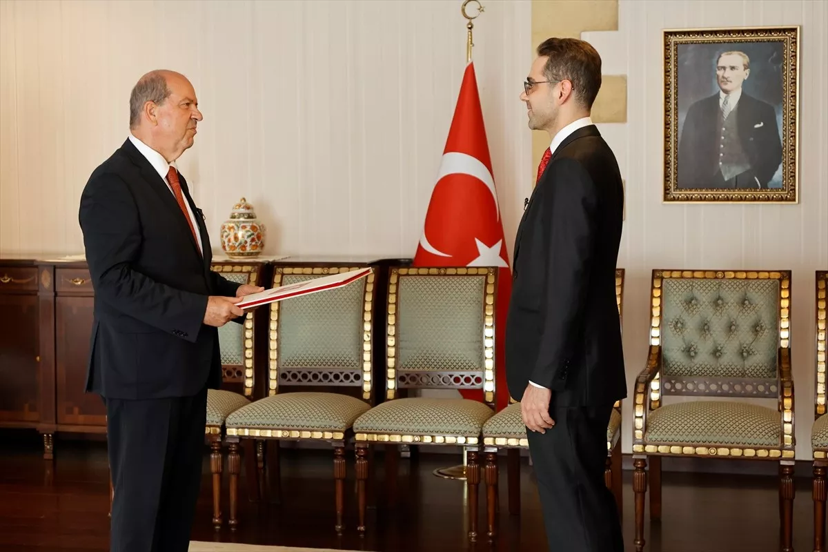 Turkiye Nin Yeni Lefkosa Buyukelcisi Serim Kibris Ta Goreve Basladi 731777287