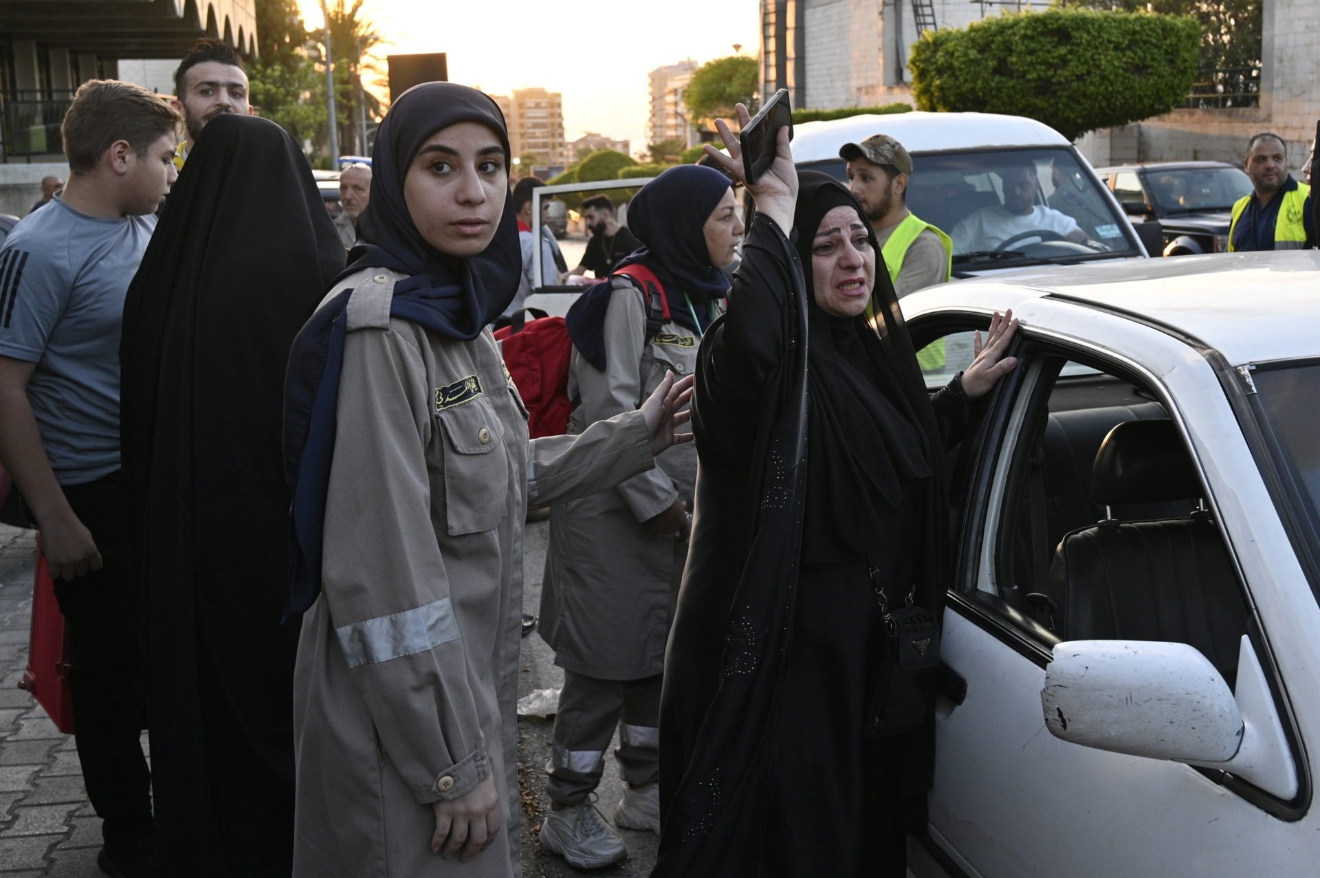 Thousands Flee Southern Lebanon As Israel Launches 'extensive' Airstrikes