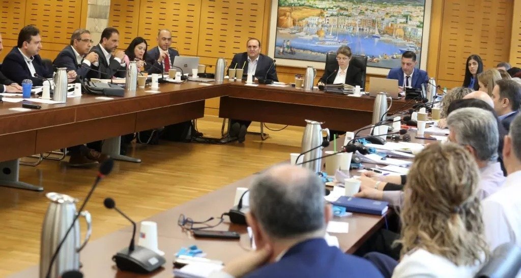 Parliament Faces Challenges On Multiple Pension Reform