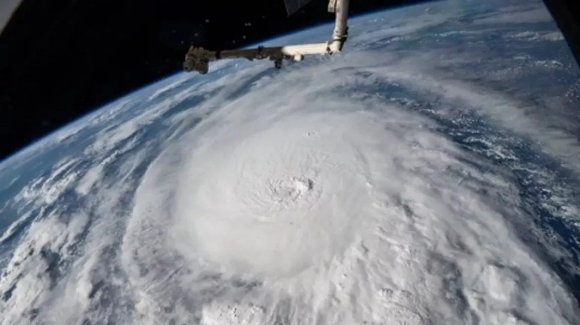 Usa Satellite Images Show Hurricane Milton Passing Over Mexico