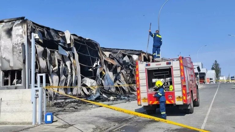 Cctv Footage Reveals Rapid Spread Of Fatal Factory Fire In Dromolaxia