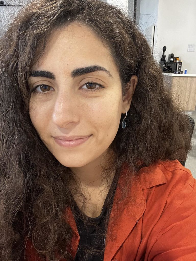Christina Pari
