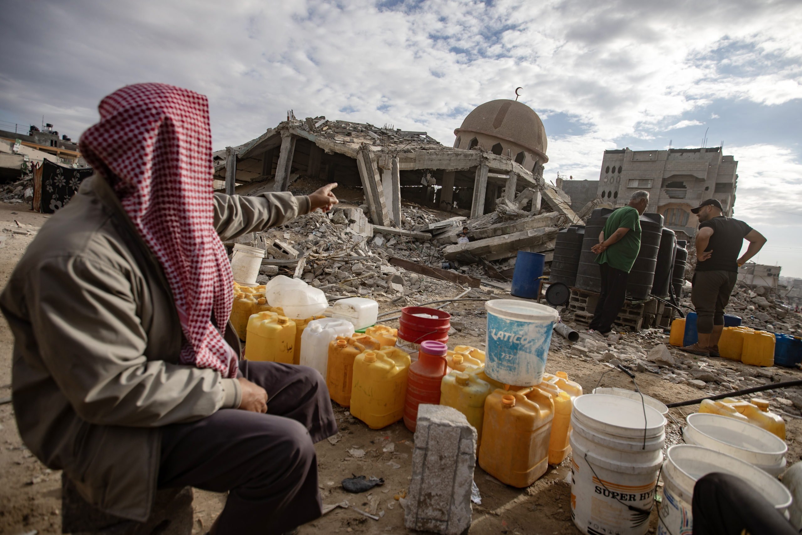 Palestinians Water Crisis Continue In Khan Younis