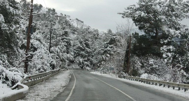 Police Issue Driving Alert For Snow And Ice Affecting Roads