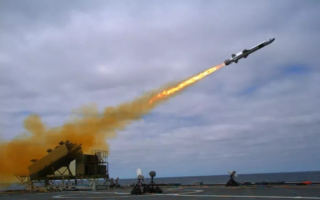 Mistral 1024x640