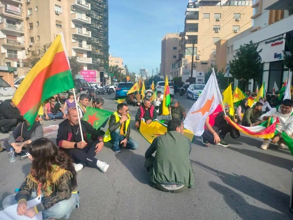 Kurdish Protesters March In Nicosia Against Syria Attacks (photos+videos)