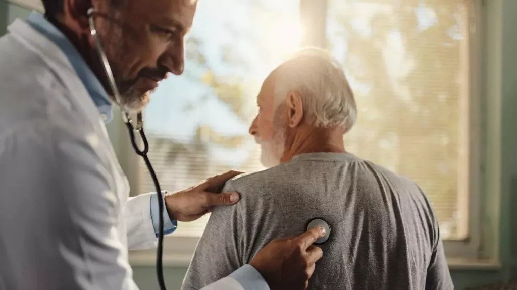 At Home Care Crisis Leaves Elderly And Bedridden Desperate For Help