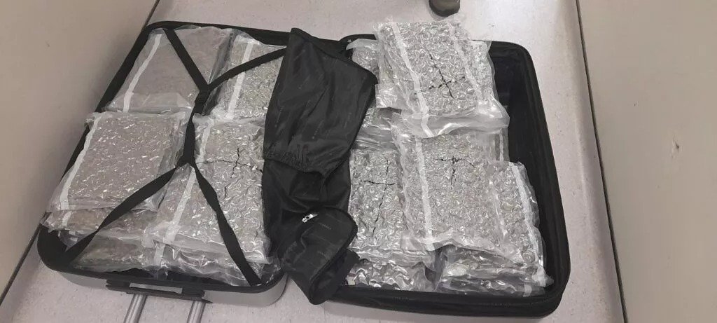 Police seize 20kg of cannabis in airport drug bust | en.philenews.com