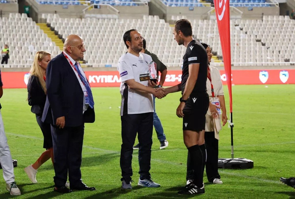 President Backs Tax Office's Football Club Debt Crackdown