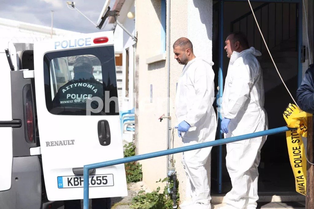 Charcoal Grill Suspected Cause Of Two Men's Death In Episkopi (photos)