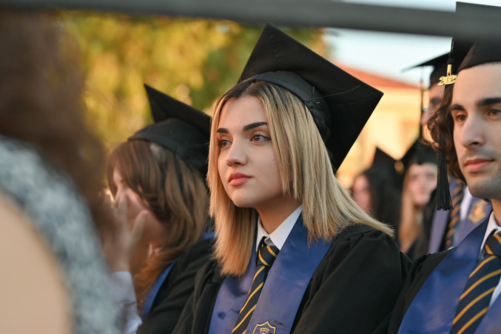English School 2