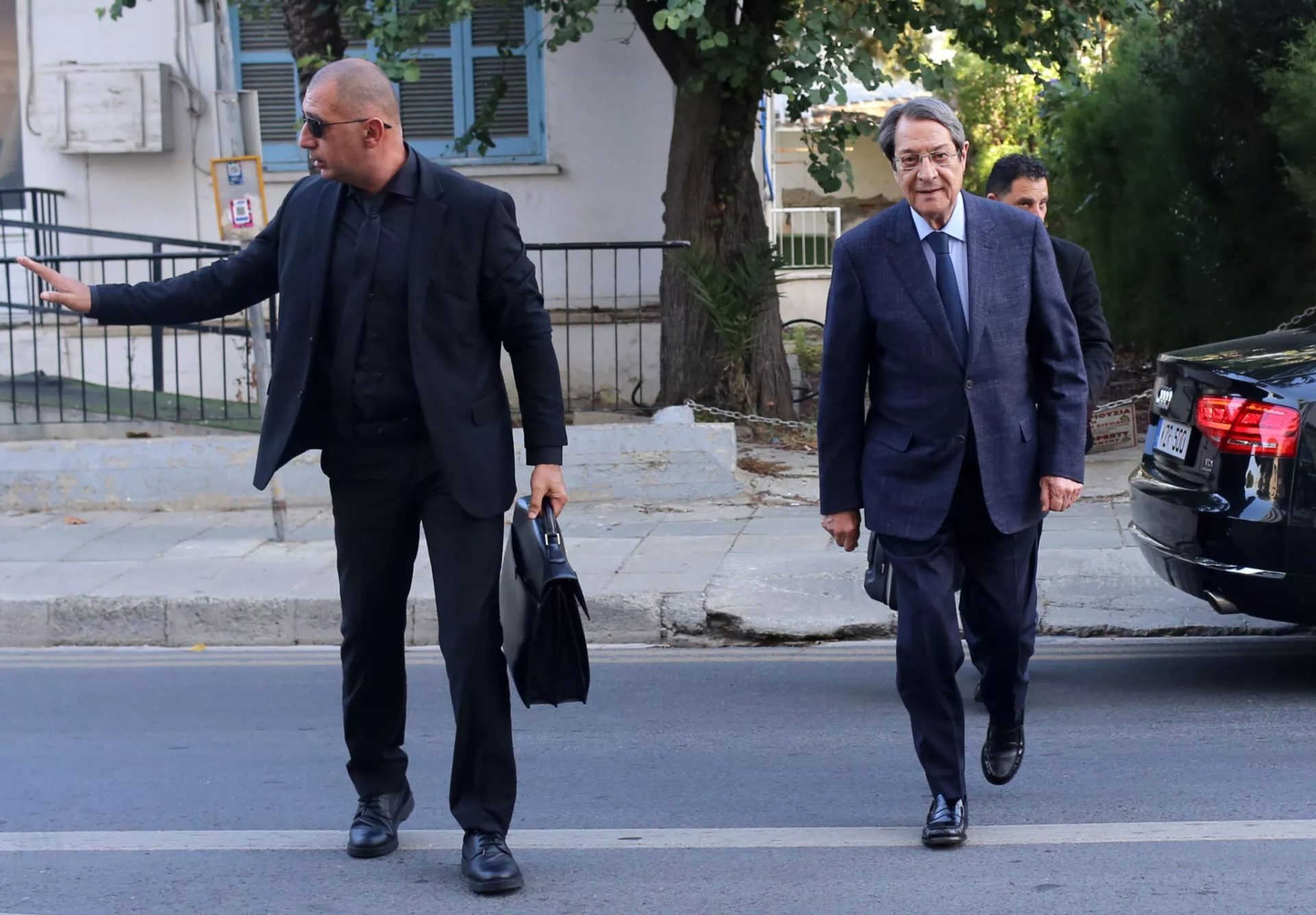 Former President Anastasiades Testifies In 'mafia State' Book Investigation (photos)