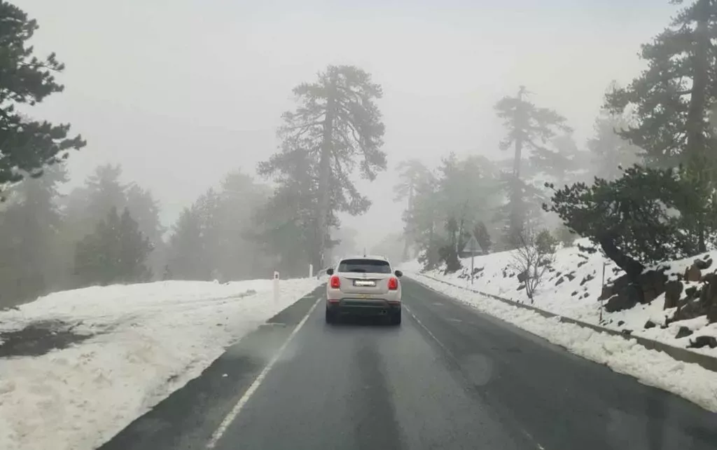 Troodos Xionia Autokinita Kinisi 1024x642 1