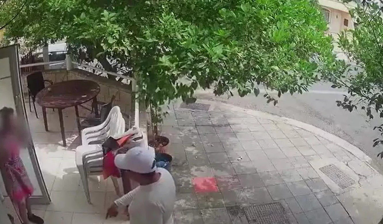 Fraudster Caught On Video Attempting To Scam Elderly Larnaca Woman