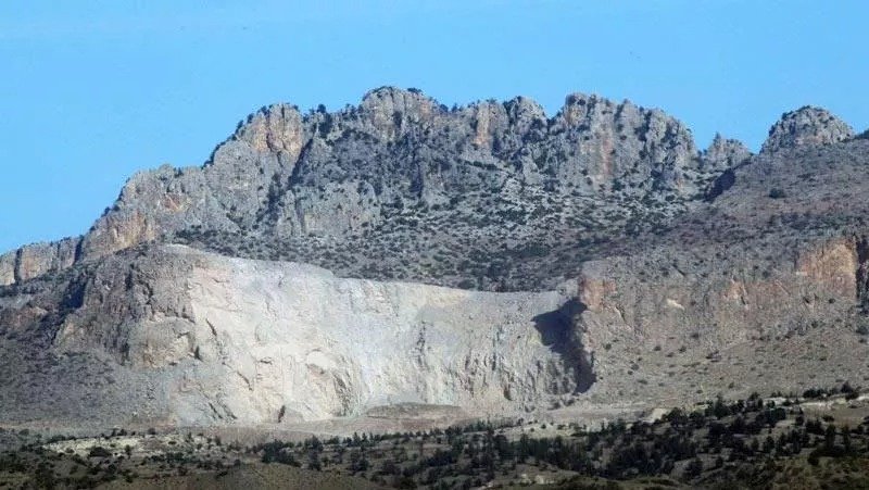 Illegal Quarrying Devastates Pentadaktylos Mountains