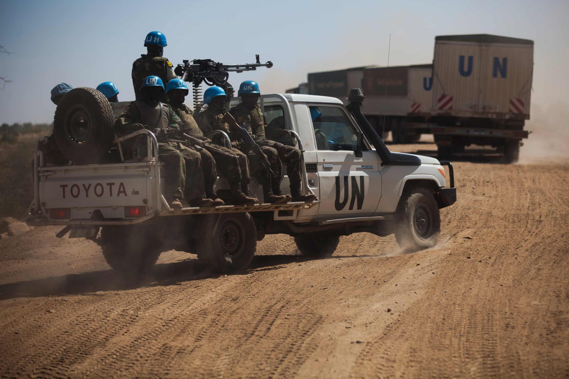 Un Expert Proposes Peacekeepers For Aid Convoy Protection Amid Rising Attacks