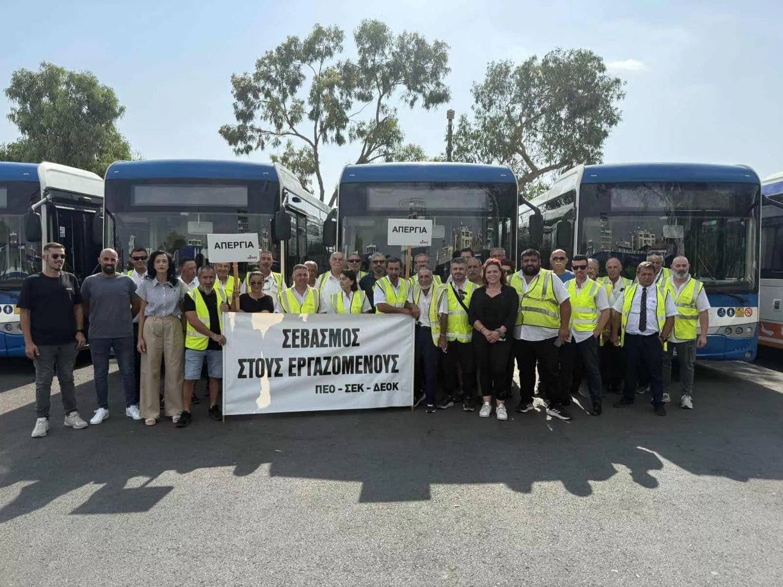 Larnaca Bus Drivers Launch 48 Hour Strike Over Labour Agreement Breach