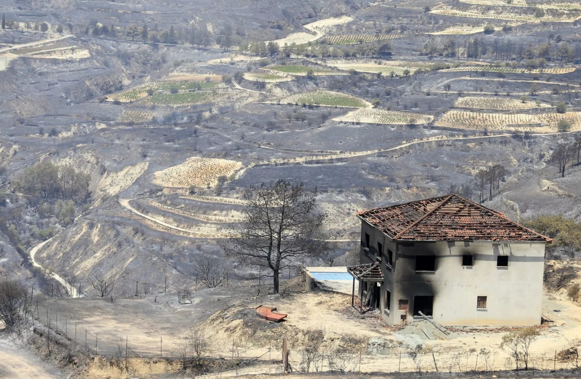 Limassol Fire Only 293 Of 710 Damaged Homes Have Building Permits
