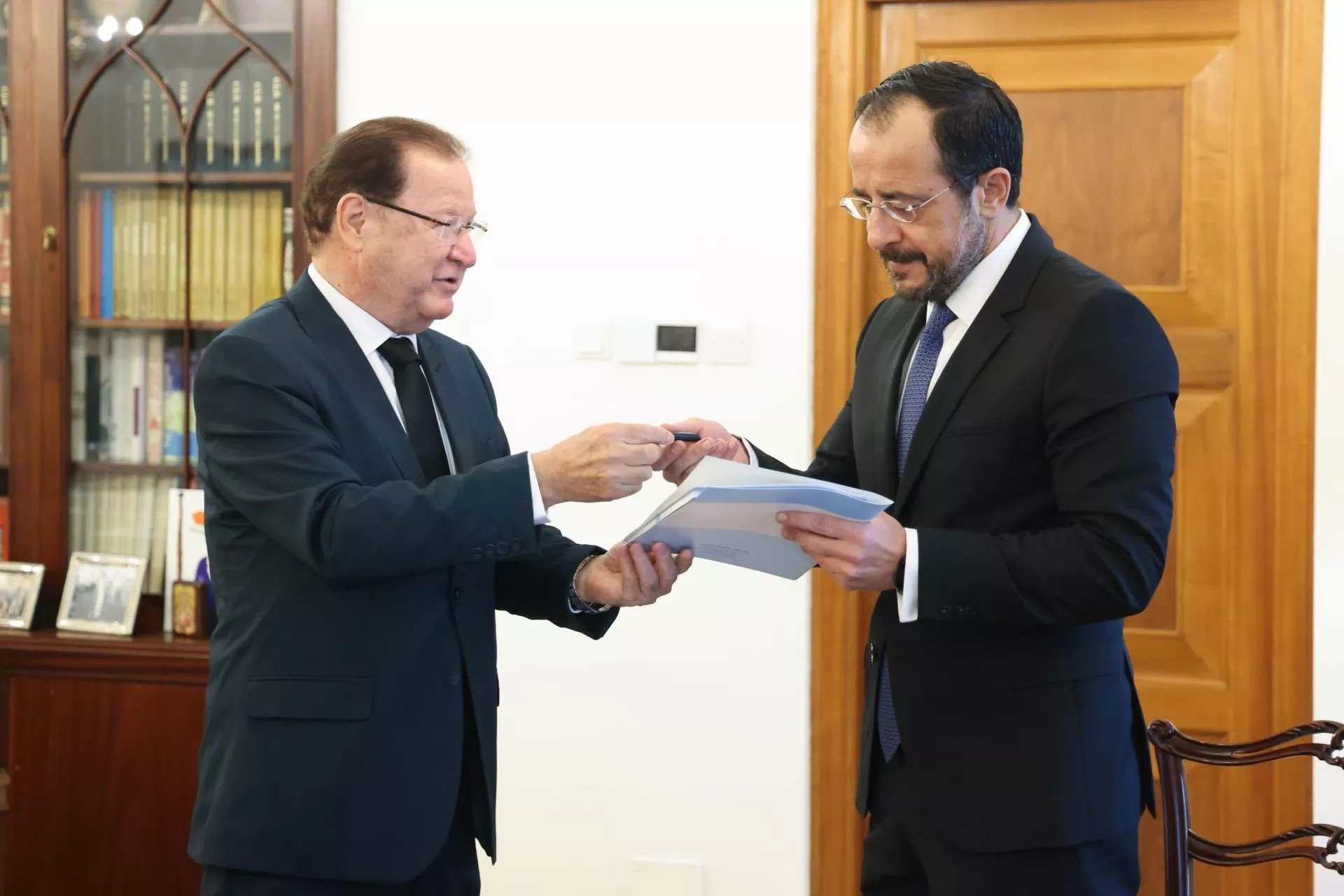 Civil Service Performance Evaluation System Fails For Second Consecutive Year