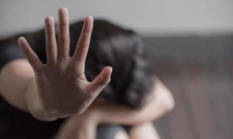 'elpis' App Reaches 50 Women With Domestic Violence Panic Button
