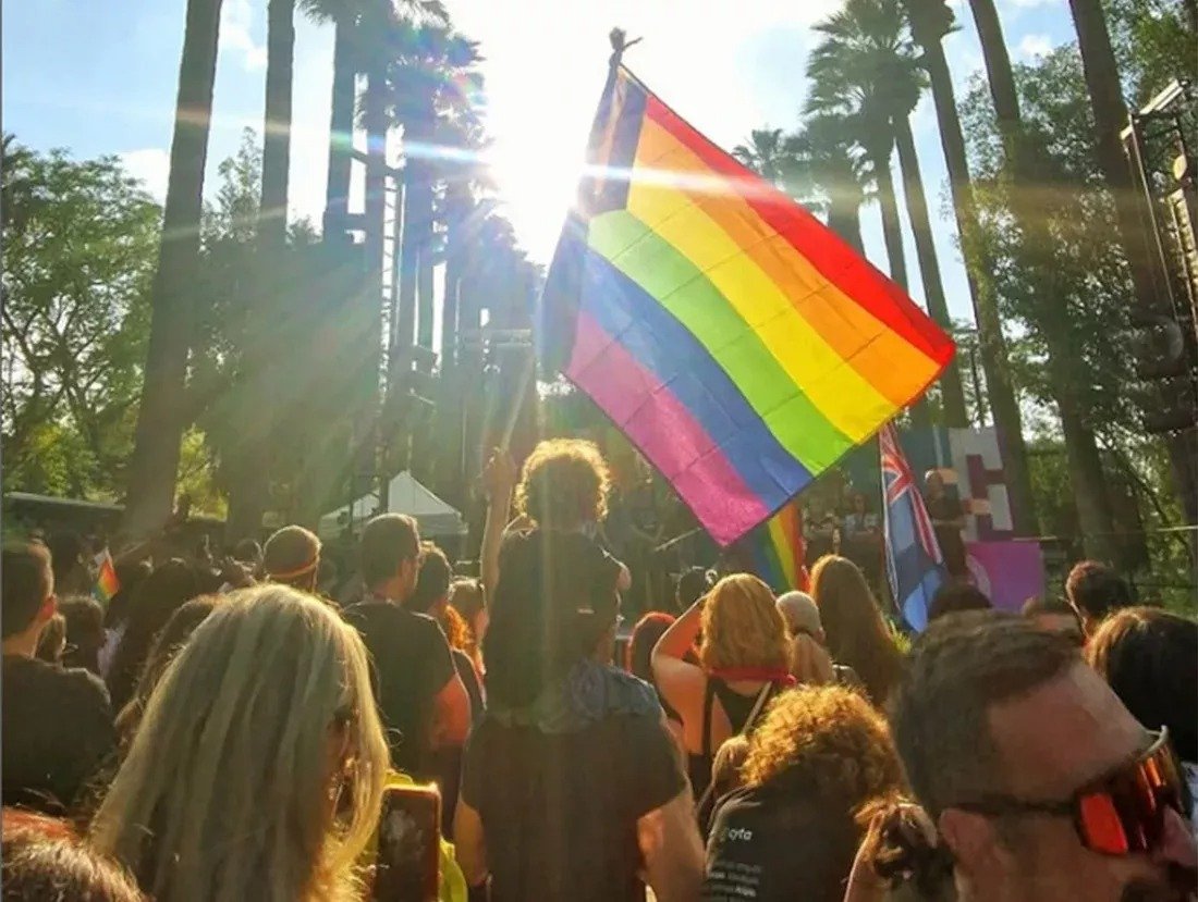 Lgbt In Underground And Women In The Kitchen